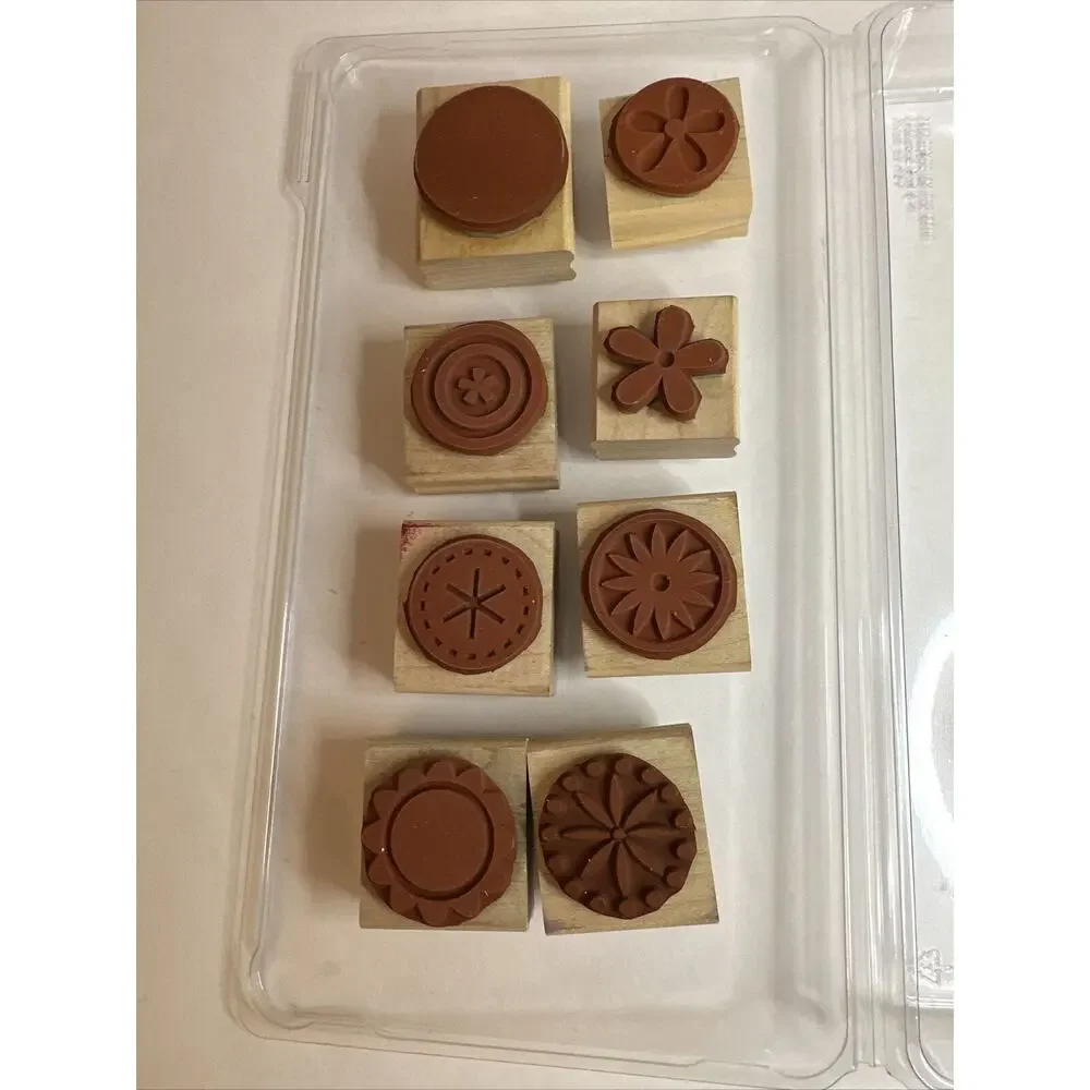 Stampin Up! BIG PIECES Wood Stamp Set of 8 Flowers,‎ Circles, Dots